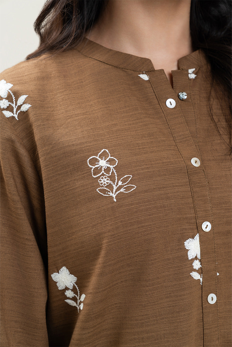 2 PIECE EMBROIDERED SLUB KHADDAR SUIT (PRET)