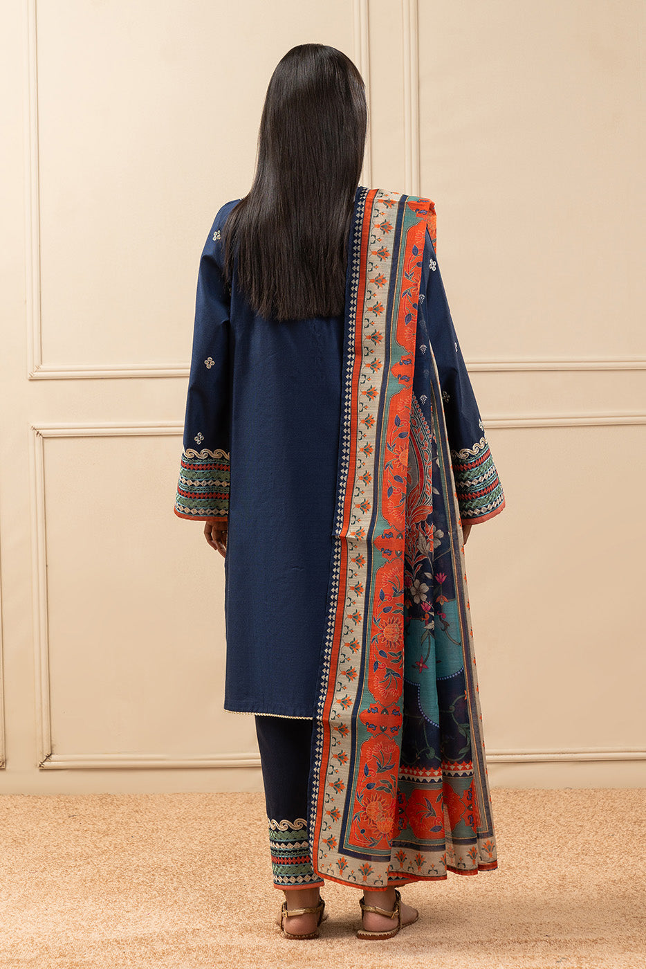 3 PIECE EMBROIDERED TWO TONE SUIT (PRET)