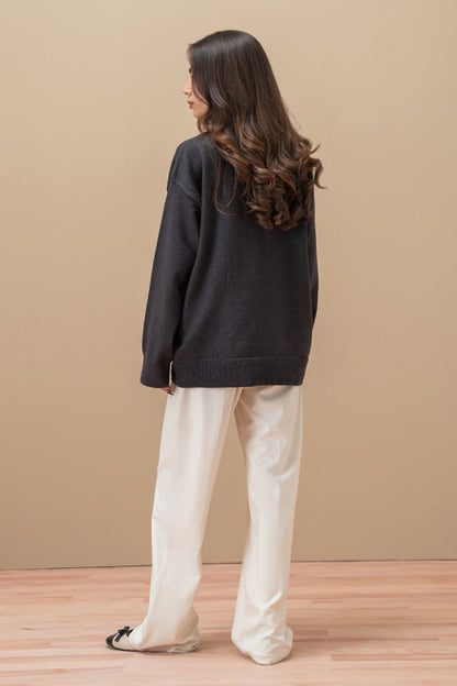V-NECK LOOSE FIT CARDIGAN