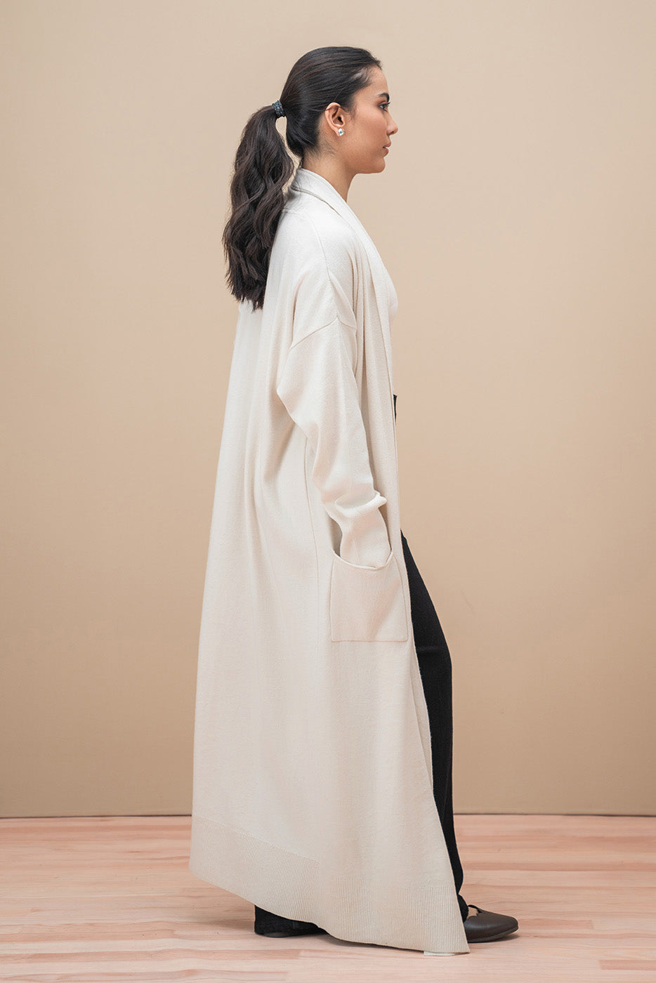 LONG LENGTH SHRUG