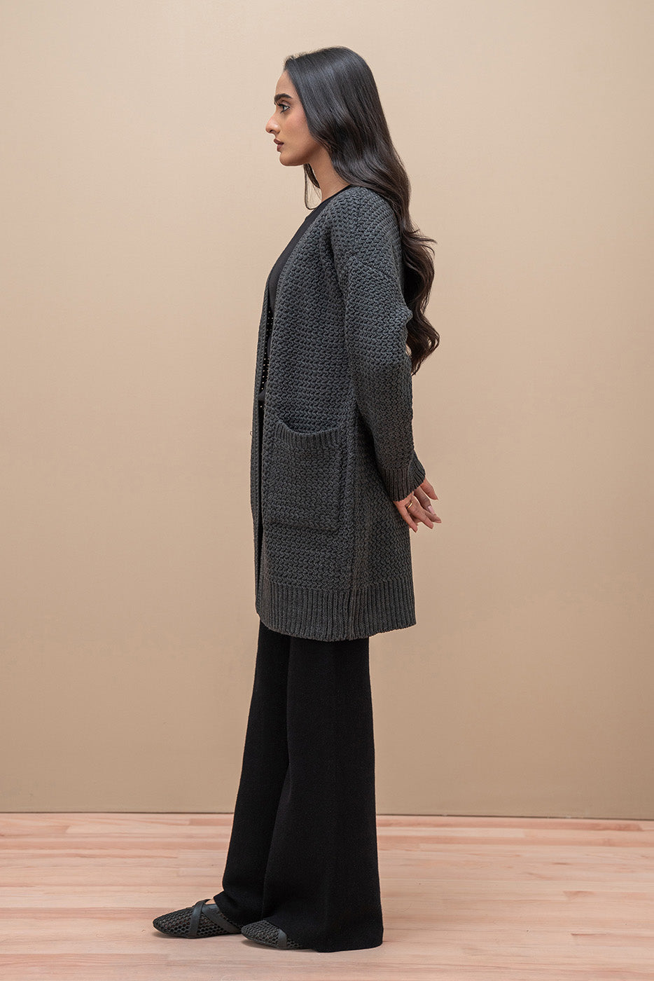 CHUNKY KNIT SHRUG