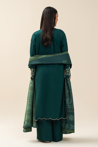 3 PIECE EMBROIDERED SLUB KHADDAR SUIT-DEEP PATELS (UNSTITCHED)