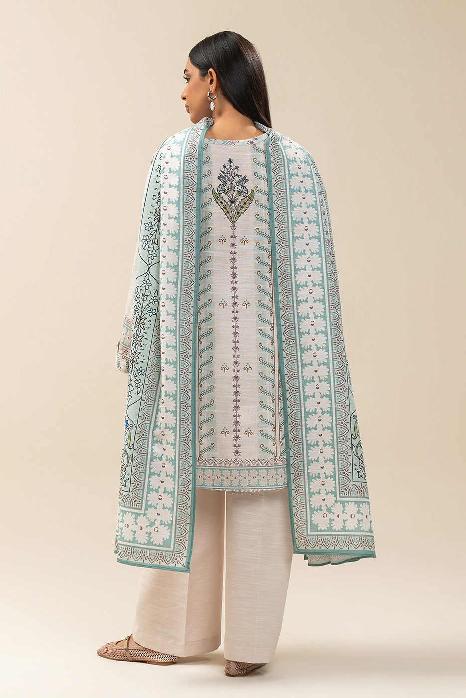 3 PIECE PRINTED SLUB KHADDAR SUIT-AURORAL LUSTRE (UNSTITCHED)