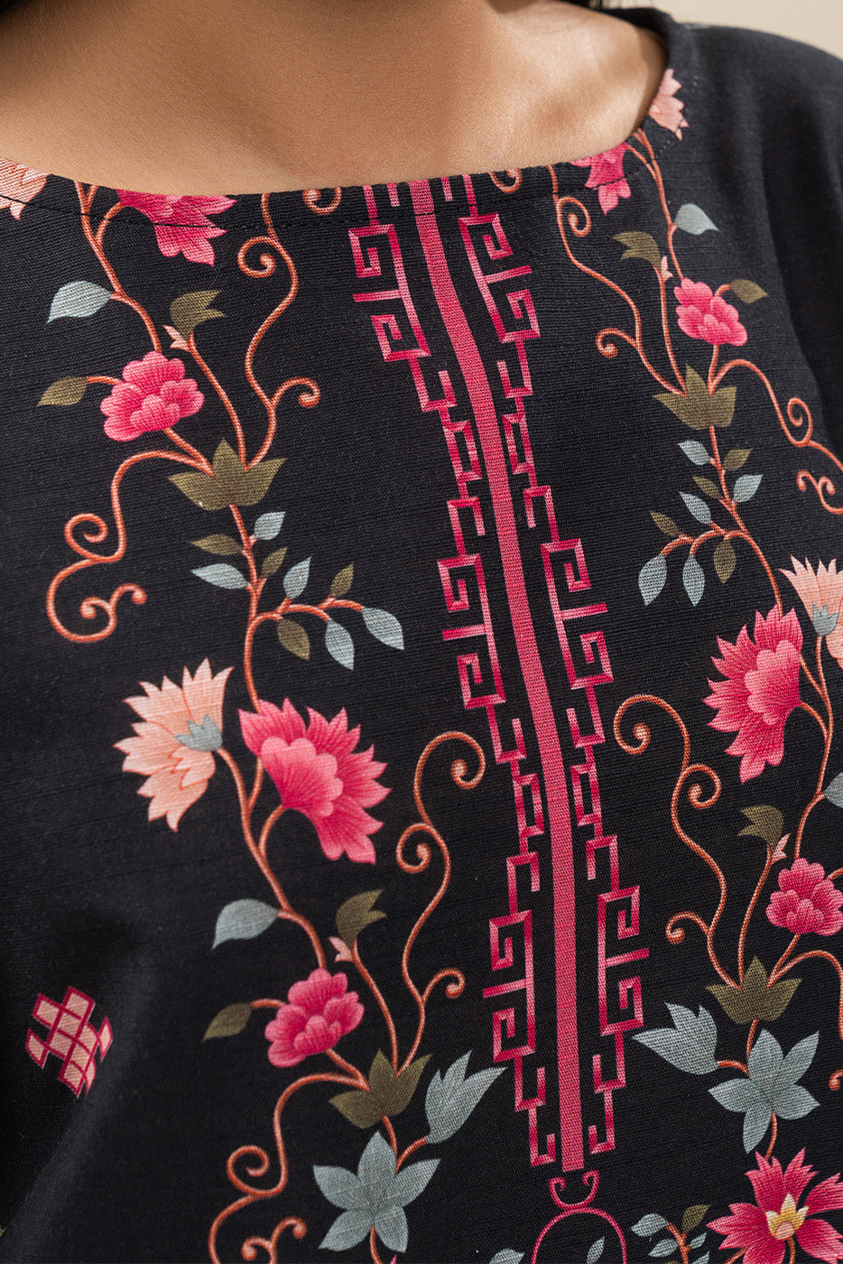 2 PIECE PRINTED SLUB KHADDAR SUIT-ORIENTALIST DREAM (UNSTITCHED)