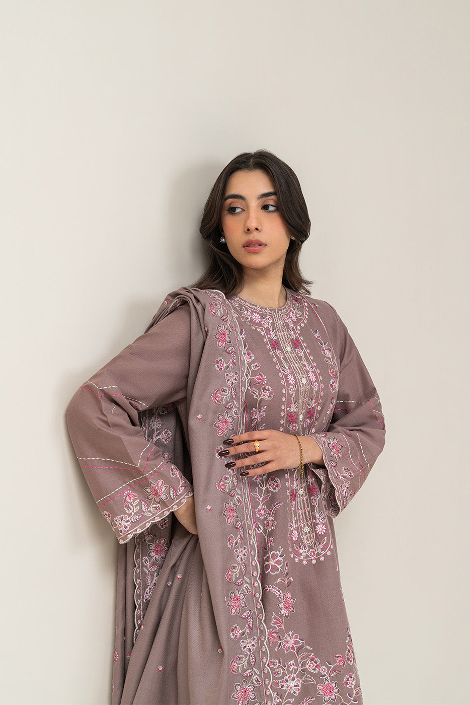 3 PIECE EMBROIDERED SLUB KHADDAR SUIT-ASH BROWN SUIT