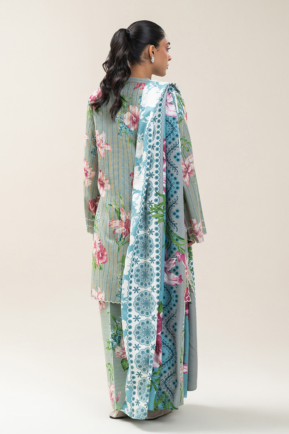 3 PIECE EMBROIDERED KHADDI JACQUARD SUIT-SMOKEY GREEN