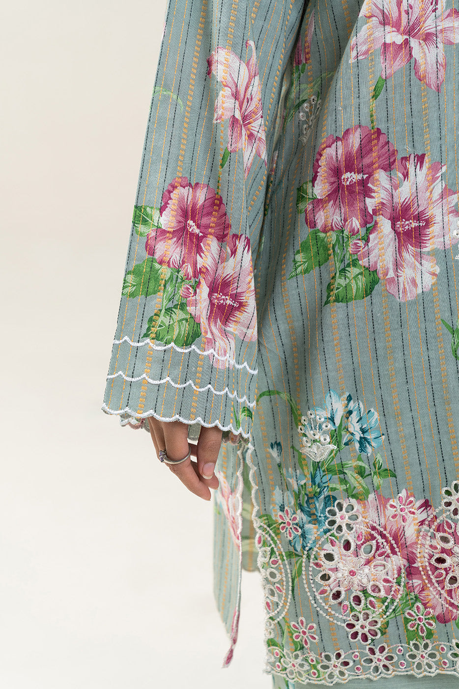 3 PIECE EMBROIDERED KHADDI JACQUARD SUIT-SMOKEY GREEN