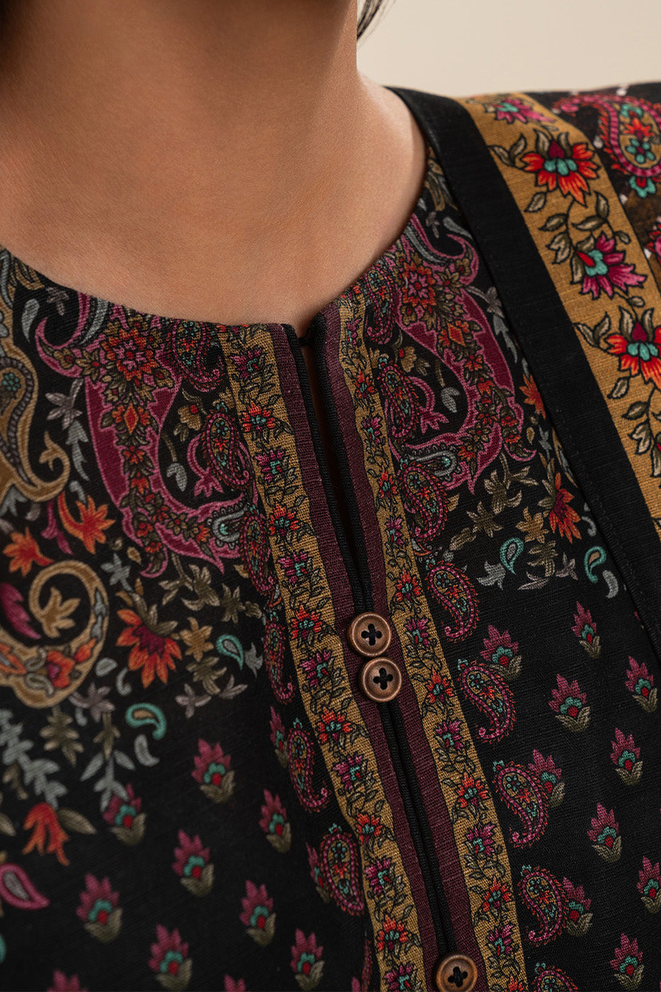 2 PIECE PRINTED SLUB KHADDAR SUIT-ETHNIC PITCH (UNSTITCHED)