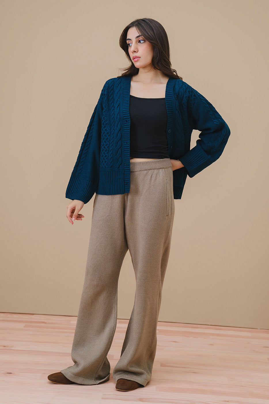 CHUNKY KNIT CARDIGAN