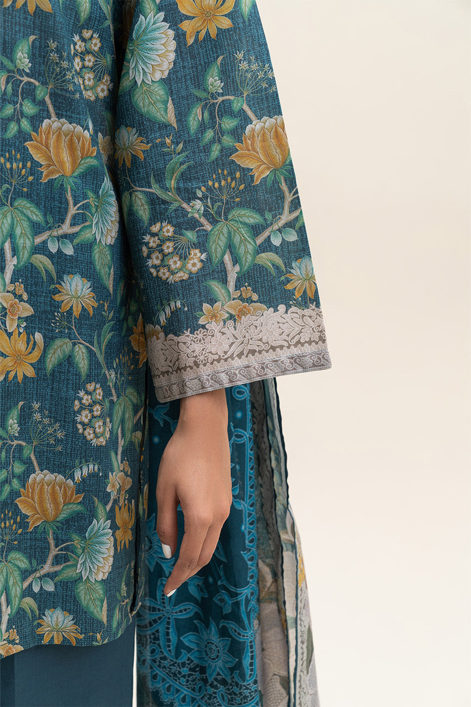 2 PIECE PRINTED LAWN SUIT-MIDNIGHT BLOOM (UNSTITCHED)