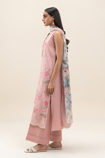 3 PIECE EMBROIDERED LAWN SUIT-FLORET PINK (UNSTITCHED)