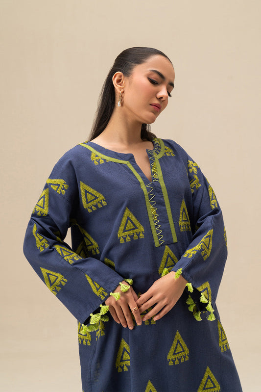 2 PIECE BASIC VELVET KHADDAR SUIT (PRET)