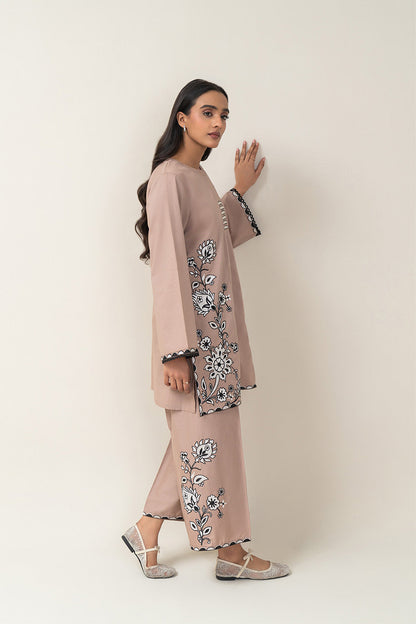 2 PIECE EMBROIDERED CAMBRIC SUIT (PRET)