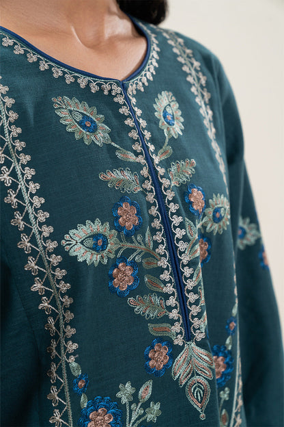 3 PIECE EMBROIDERED SLUB KHADDAR SUIT (PRET)