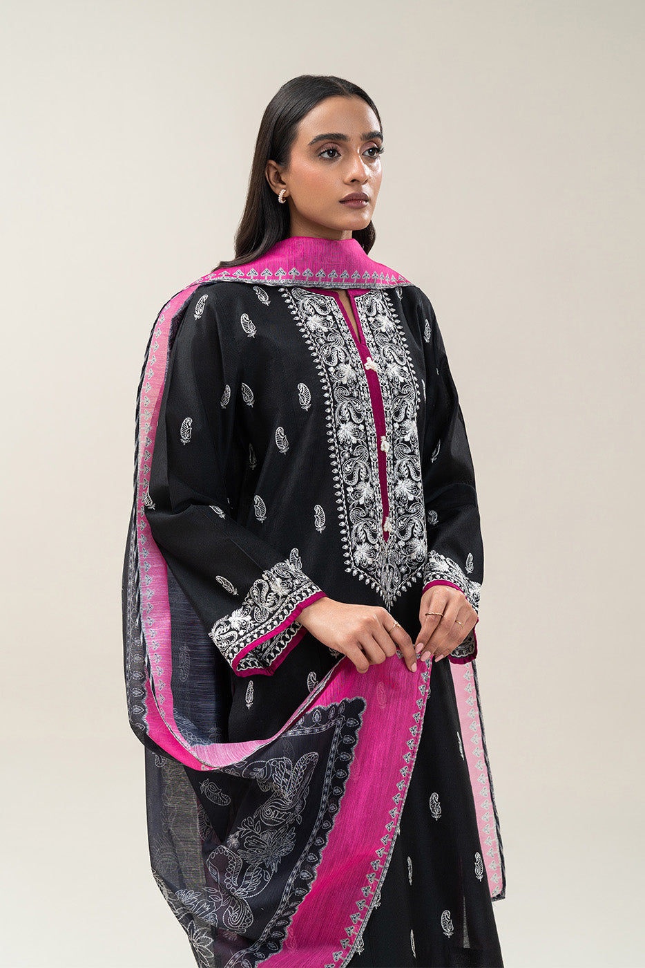3 PIECE EMBROIDERED TWO TONE SUIT (PRET)