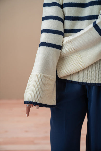 STRIPED MOCK NECK PULLOVER