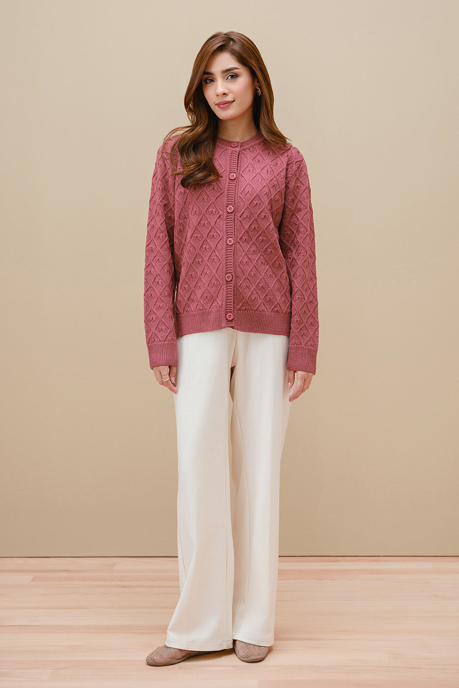 CREW NECK SLIM FIT CARDIGAN